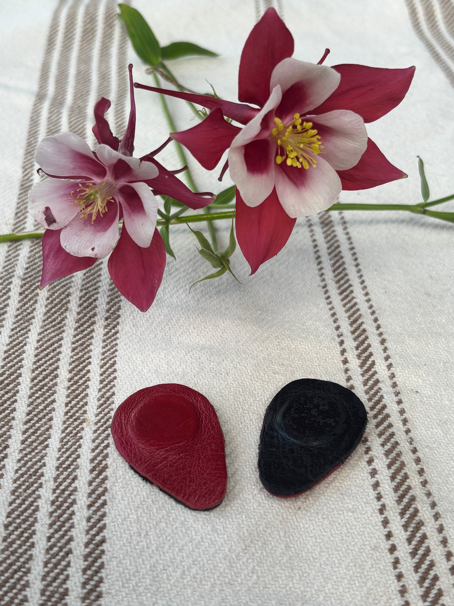 Small Pair Biomagnets for face and neck (1/2 in. diameter)